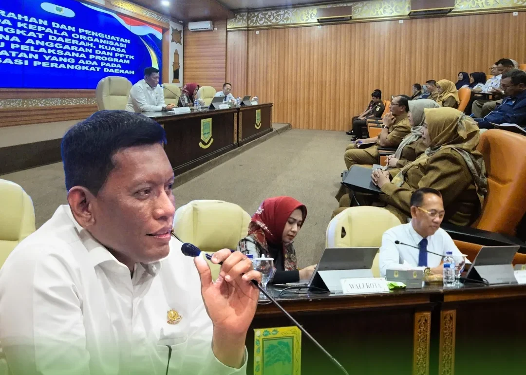 PENGARAHAN DAN PENGUATAN PROGRAM PEMBANGUNAN