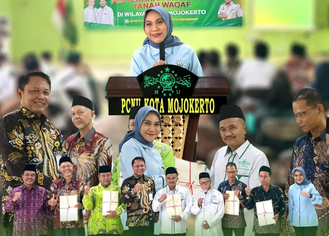 SOSIALISASI DAN PENYERAHAN SERTIPIKAT WAKAF KOTA MOJOKERTO