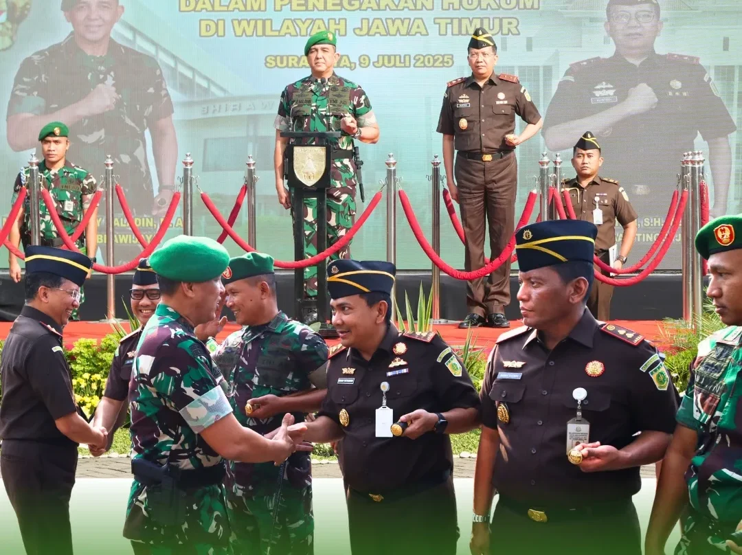 APEL GELAR KESIAPAN PENGAMANAN KEJAKSAAN TINGGI DAN KEJAKSAAN NEGERI WILAYAH JAWA TIMUR