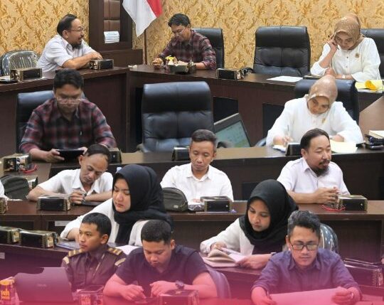 RAPAT KOORDINASI BERSAMA DINAS PEKERJAAN UMUM PENATAAN RUANG PERUMAHAN RAKYAT DAN KAWASAN PERMUKIMAN (PUPR-PKP) KOTA MOJOKERTO