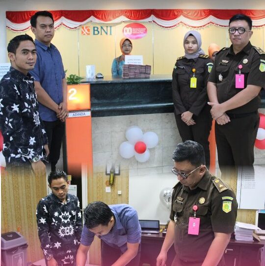 PENYERAHAN UANG TITIPAN PERKARA DUGAAN TINDAK PIDANA KORUPSI PADA PEKERJAAN PEMBANGUNAN KAPAL MAJAPAHIT KOTA MOJOKERTO TAHUN ANGGARAN 2023