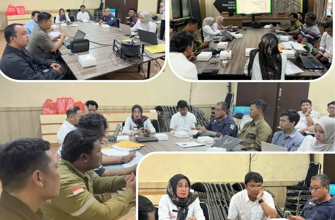 PRE CONSTRUCTION MEETING PEMBANGUNAN PRASARANA GELORA A. YANI KOTA MOJOKERTO DAN REHABILITASI KANTOR KELURAHAN BLOOTO